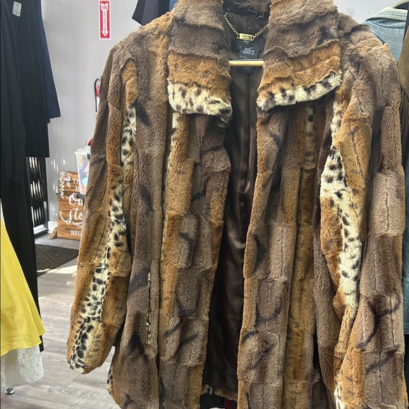 dennis basso Jackets & Blazers - Dennis Basso Multitone Faux Fur Teddy Jacket